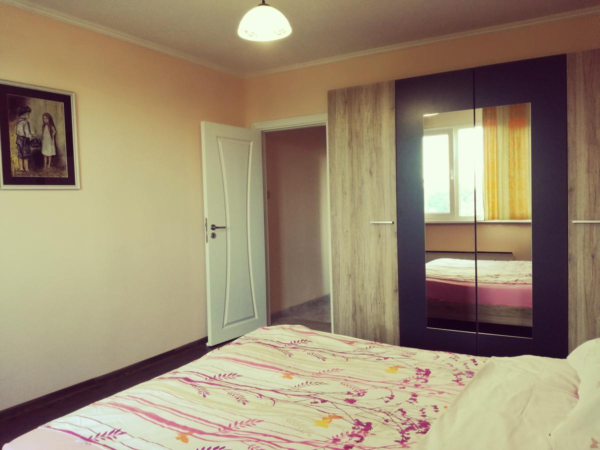 Apartment Durvenitza Sofia Bagian luar foto